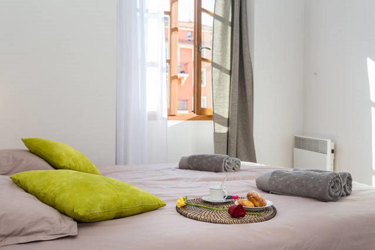 Le Rossetti B. - Modern, Long Balcony, Old Town Nizza Exterior foto